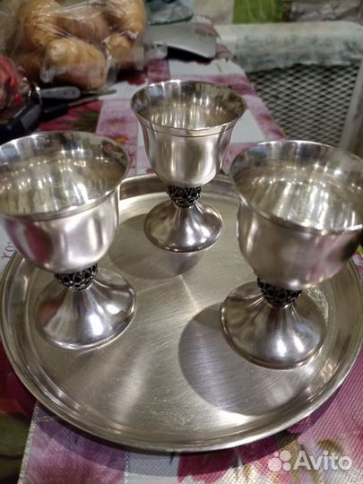 Рюмки с подносом мельхиор посеребренный