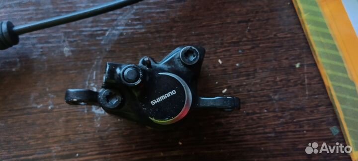 Калиперы от тормозов shimano MT200