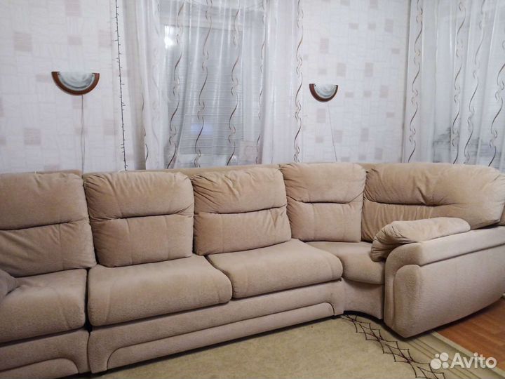 Угловой диван бу