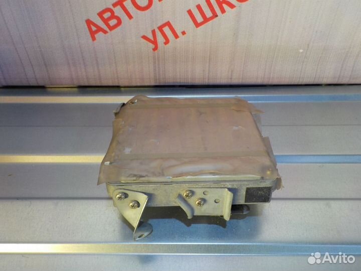 Блок управления двигателем Тойота Марк 2 X100 100