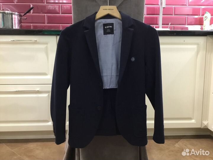 Школьный пиджак рост 140 см