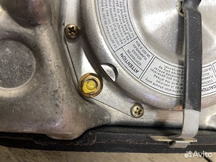 Подушка безопасности водителя audi 100