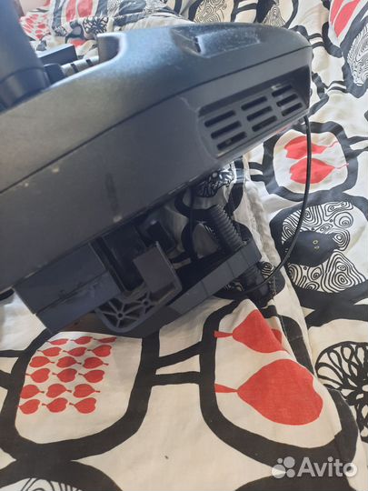 Игровой руль logitech momo racing