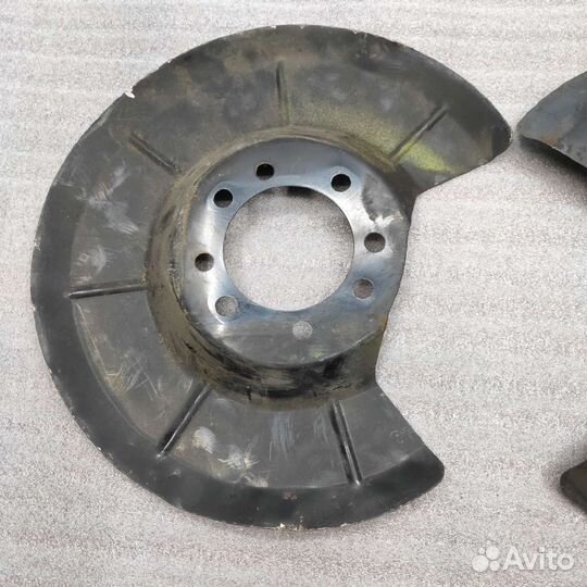 Щиток тормозного диска Mazda 3