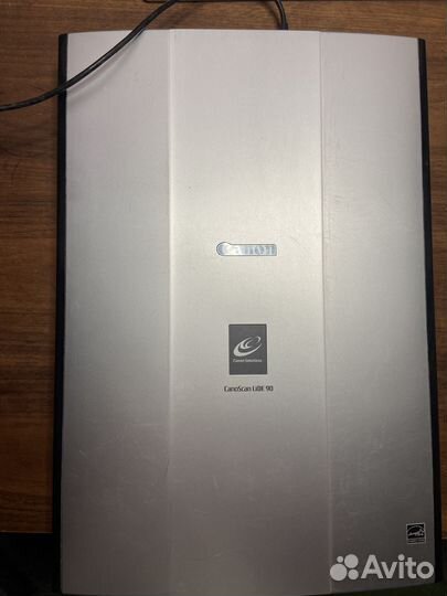 Сканер Canoscan lide 90