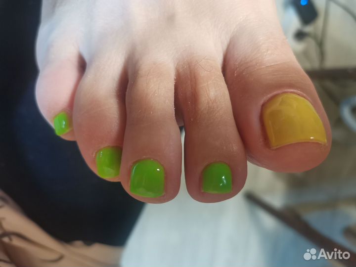 Педикюр на дому