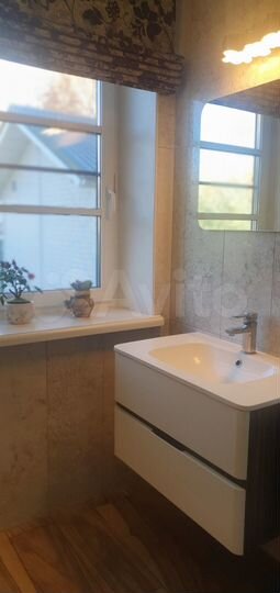 Коттедж 256 м² на участке 31,6 сот.