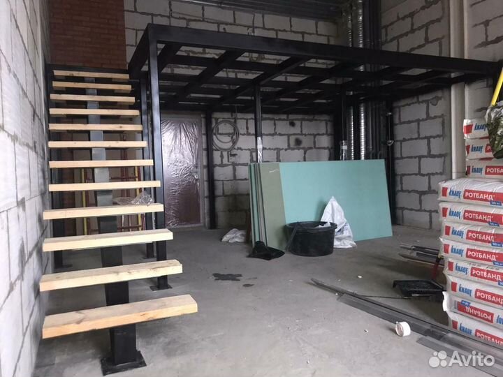 Лестница перила ступени