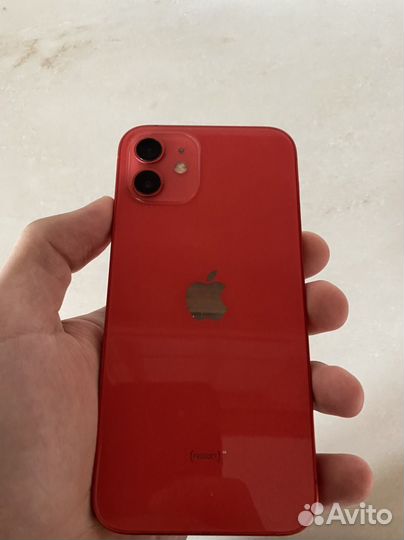 iPhone 12, 64 ГБ