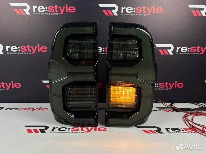 Стопы Toyota Hilux PickUp с 2016 Стиль 2020 R1825