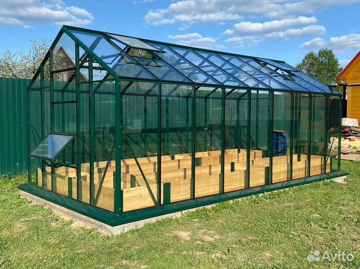 Грядки из лиственницы в теплицу