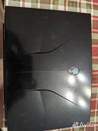 Ноутбук alienware m11x r1