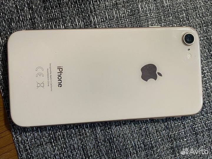 iPhone 8, 64 ГБ
