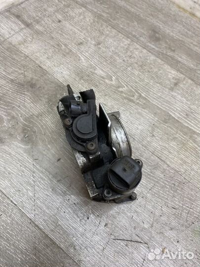 Дроссельная заслонка Opel Astra