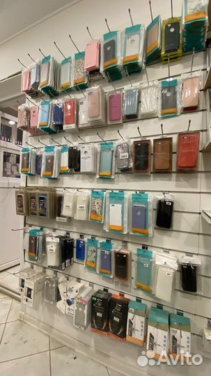 Чехол на iPhone