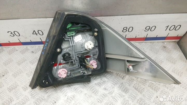 Фонарь задний левый на Mercedes Benz S-class W220