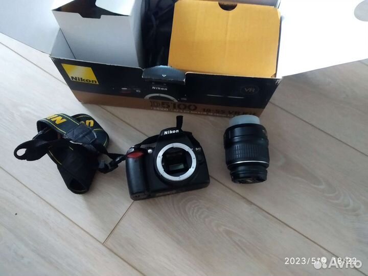 Зеркальный фотоаппарат nikon D40