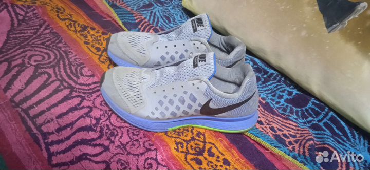 Кроссовки nike