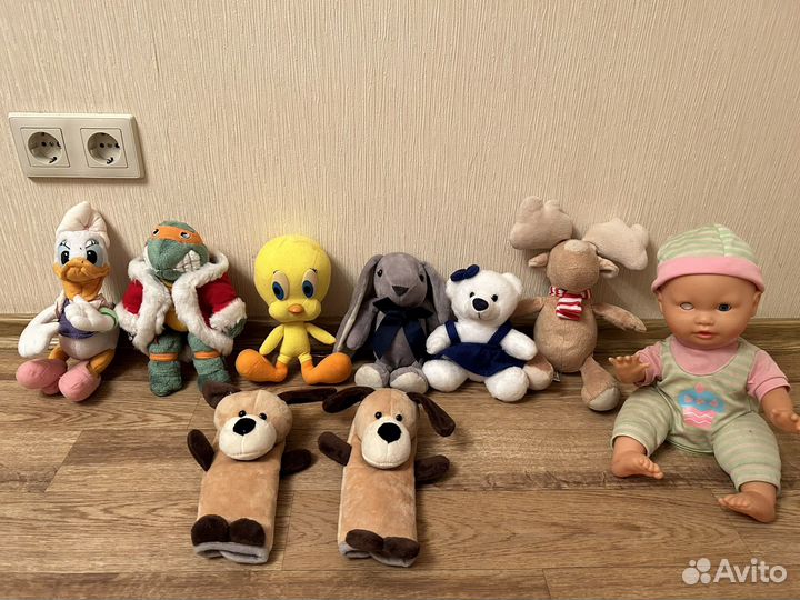 Море мягких игрушек