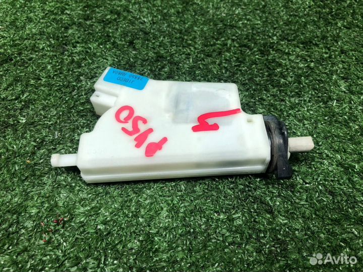 Замок лючка бензобака Nissan Fuga Y50 PY50 PNY50