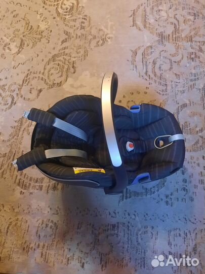 Автокресло гр. 0+ (0-13 кг) GB Idan Plus