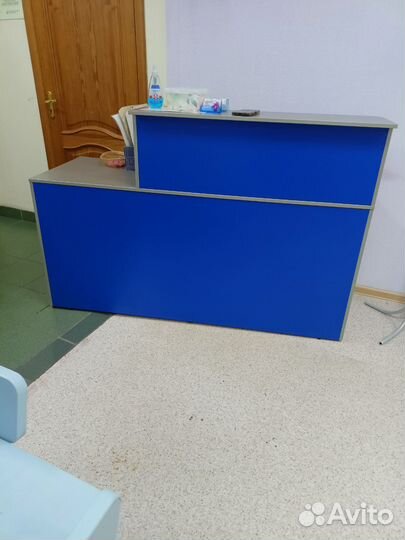 Стойка рецепшн бу