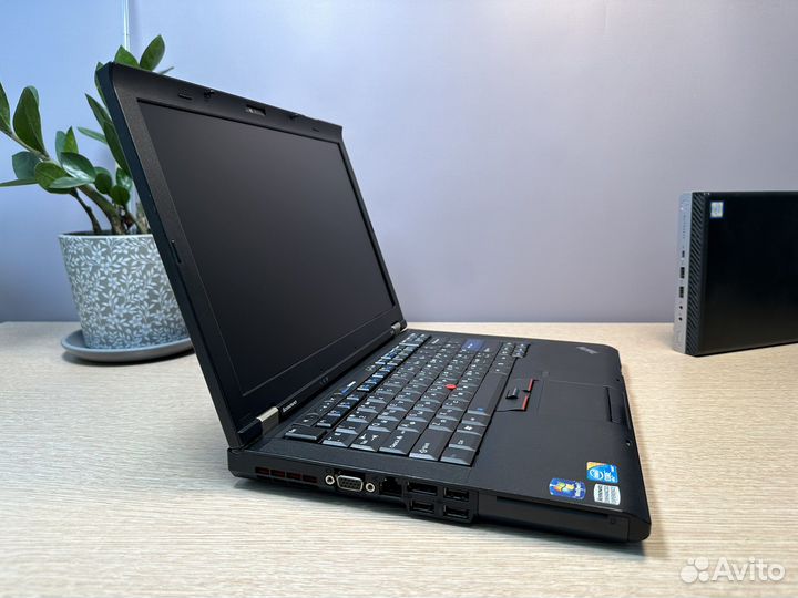 Для работы Thinkpad intel i5 8gb/SSD256gb