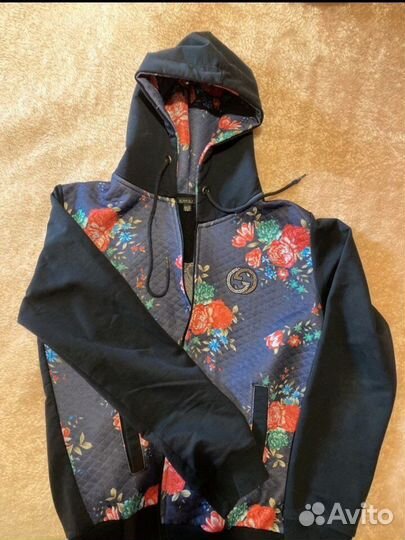 Женский спортивный костюм на девочку 14 лет и ниже