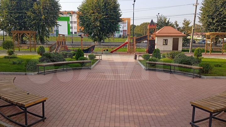 3-к. квартира, 90,9 м², 1/4 эт.