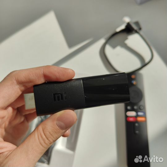 Тв приставка Xiaomi Mi TV Stick