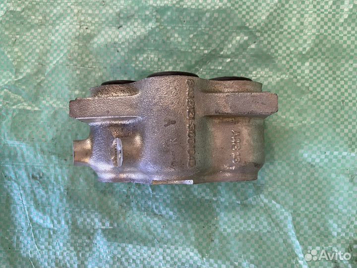 Суппорт левый Ваз 2121 Нива