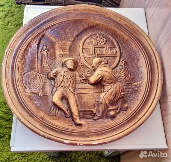 Настенная Декоративная тарелка из гипса бу