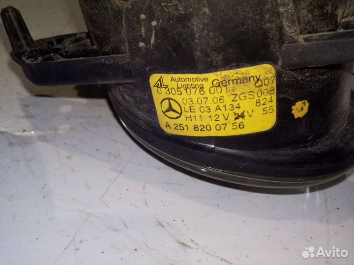 Фара противотуманная левая Mercedes Benz W216