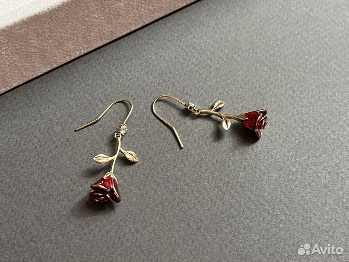 Серьги красивые стильные