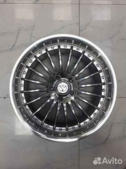 Диски R18 ширина 9 Toyota реплика