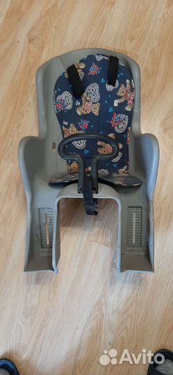 Детское кресло для велосипеда на багажник