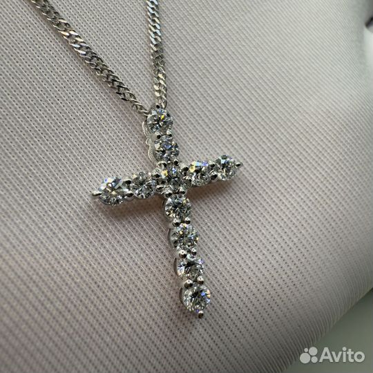 Бриллиантовый крестик с цепочкой