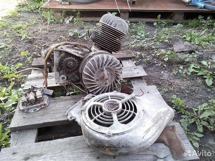 Запчасти для мотороллера