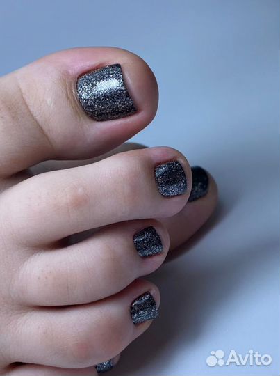 Маникюр и педикюр с покрытием гель лака