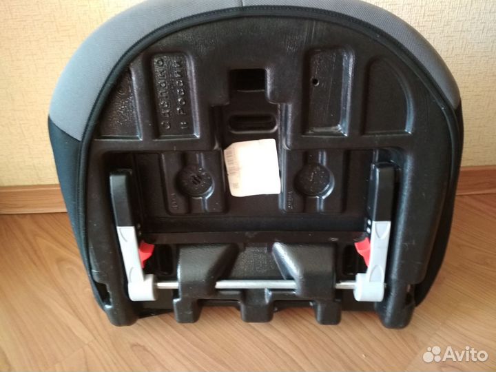 Детское удерживающее сидение для авто