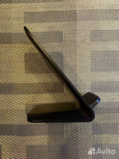 Беспроводная зарядка (Fast charge)