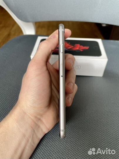 iPhone 6S, 16 ГБ