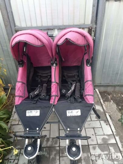 Коляска для двойни tfk