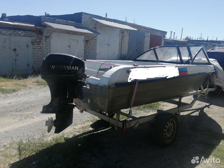 Моторная лодка