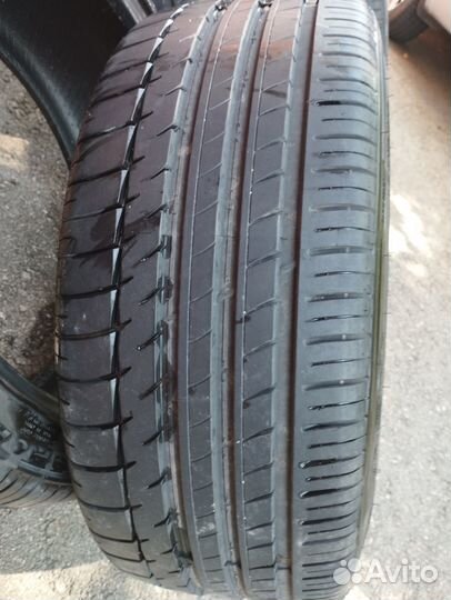 Triangle TH201 Sportex 275/35 R20 102Y