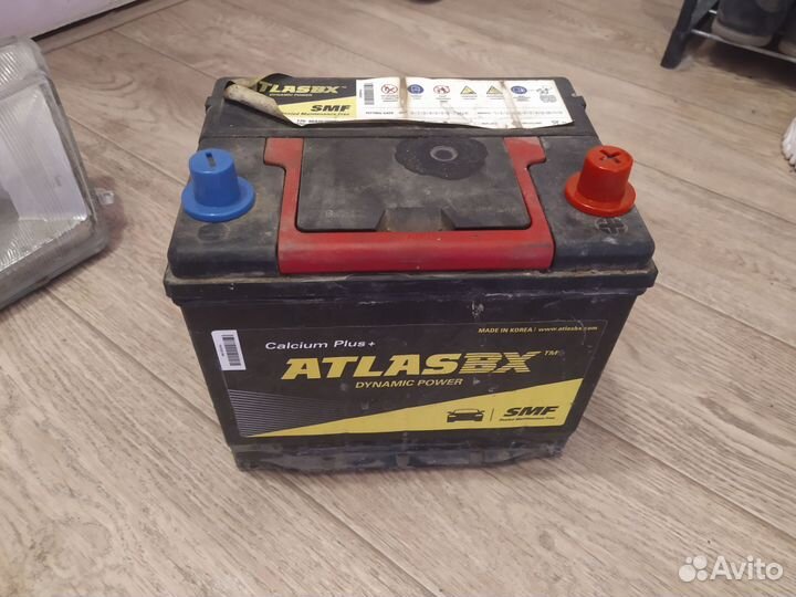 Аккумулятор автомобильный 60 ач