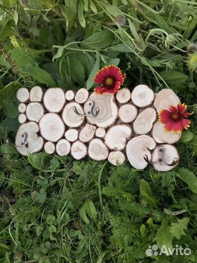 Панно из можжевельника