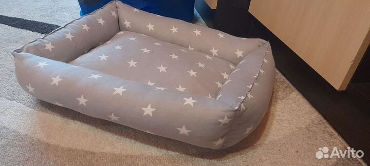 Лежанка для кошек