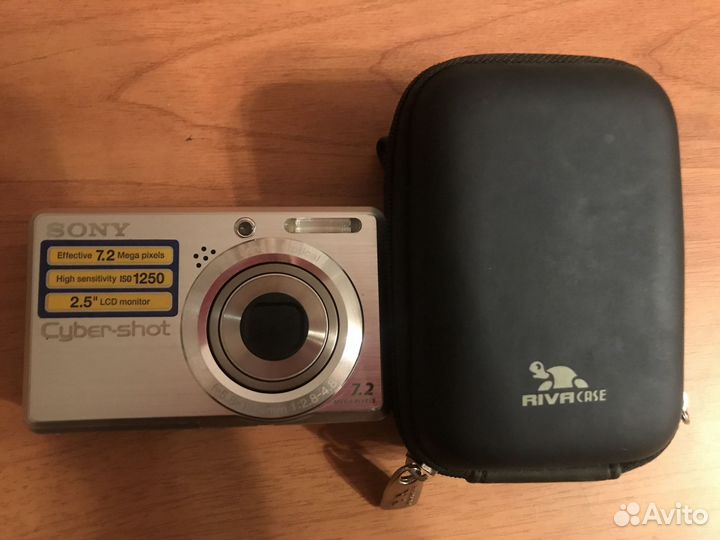 Компактный фотоаппарат sony