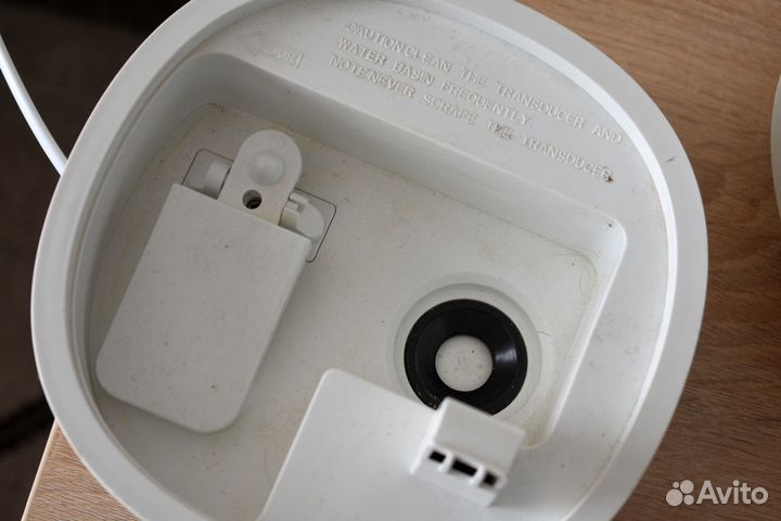 Увлажнитель воздуха Polaris PUH 7240 TF нерабочий